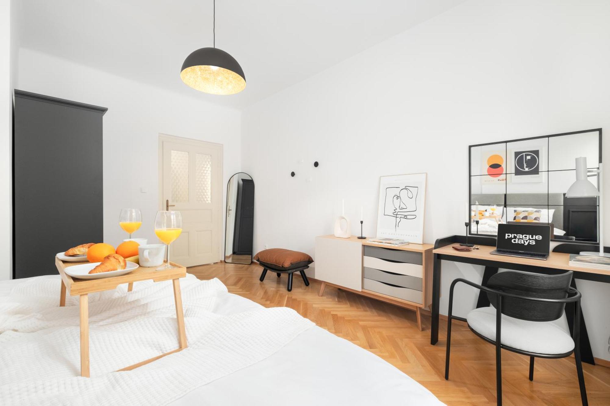 Stru House By Prague Days - Luxurious Apartments Next To National Theatre Esterno foto